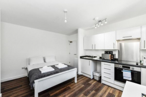 Church Street Flat 11 - Minimalist Studio in Basford